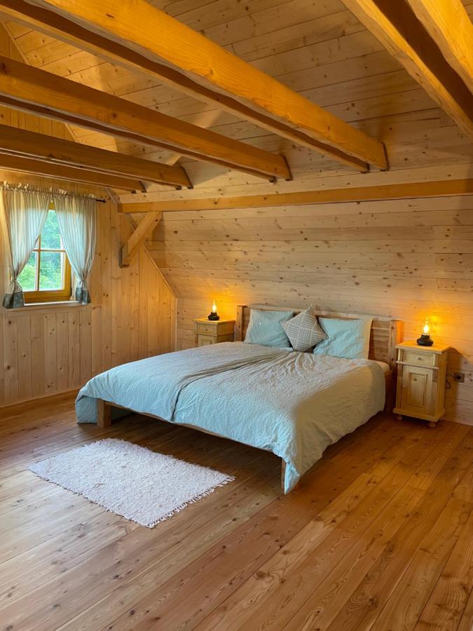 Holiday home Roubenka Vlci Hora Krasna Lipa